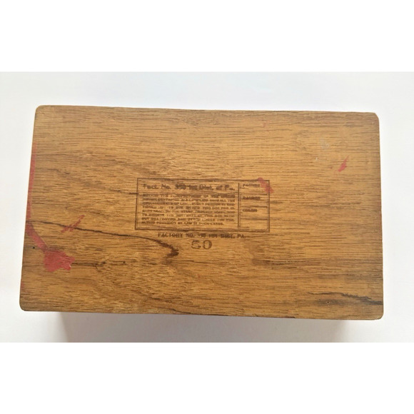 N.A.W. Candy Co. 5 cents Straight Wooden Candy Cigar Box with Small Ornate Clasp - Picture 7 of 8
